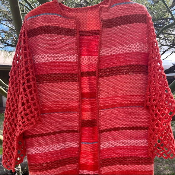 Women’s Coral & Orange Woven Sweater Coat w/ Crocheted Sleeves - Small - Picture 4 of 6
